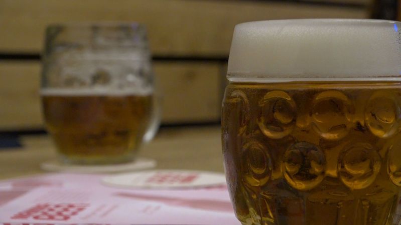 Alkohol v Česku: lockdown národem pivařů neotřásl